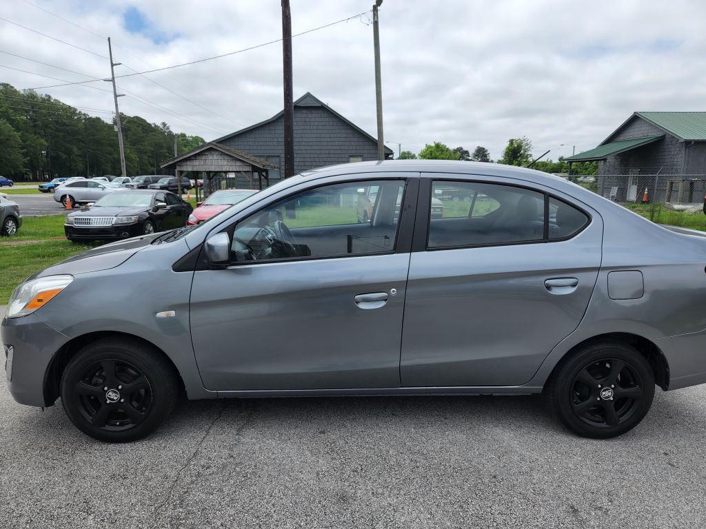 2017 Mitsubishi Mirage G4 ES's photo