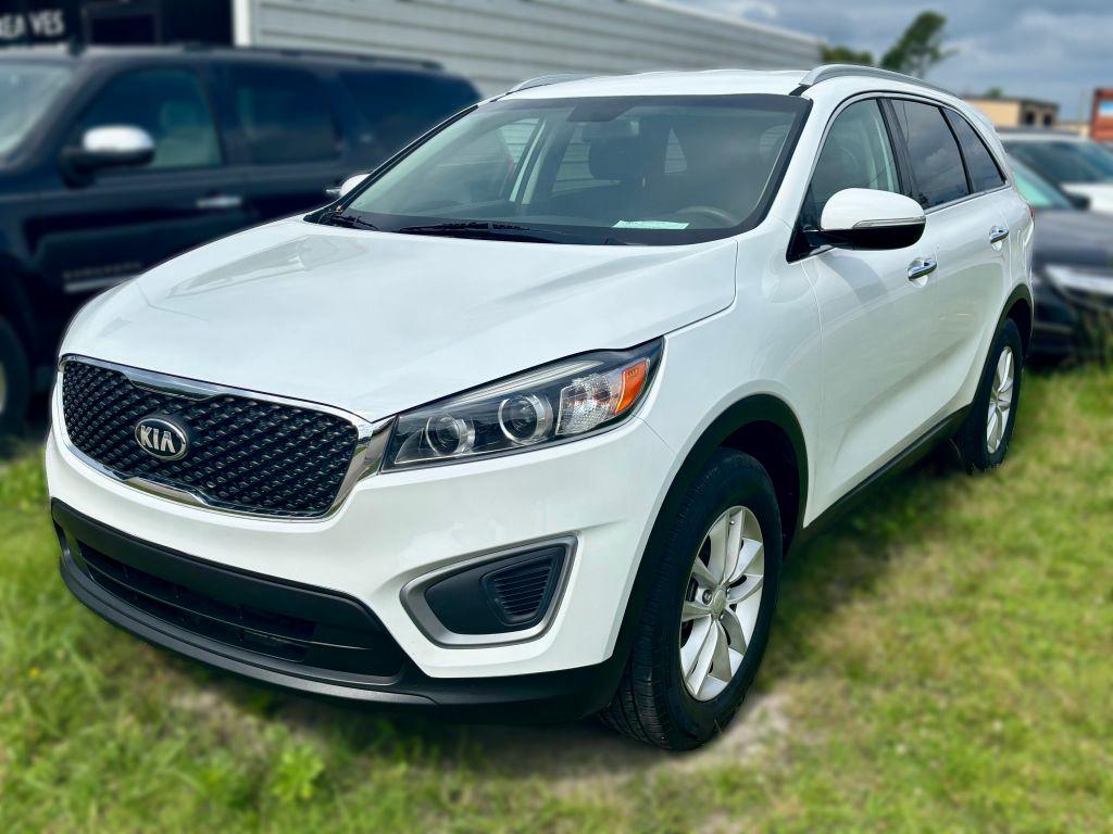 2016 Kia Sorento LX AT's photo