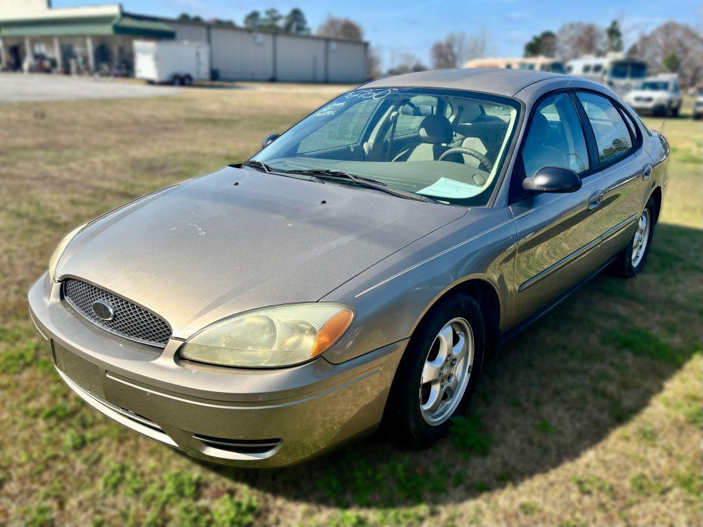 2005 Ford Taurus SE