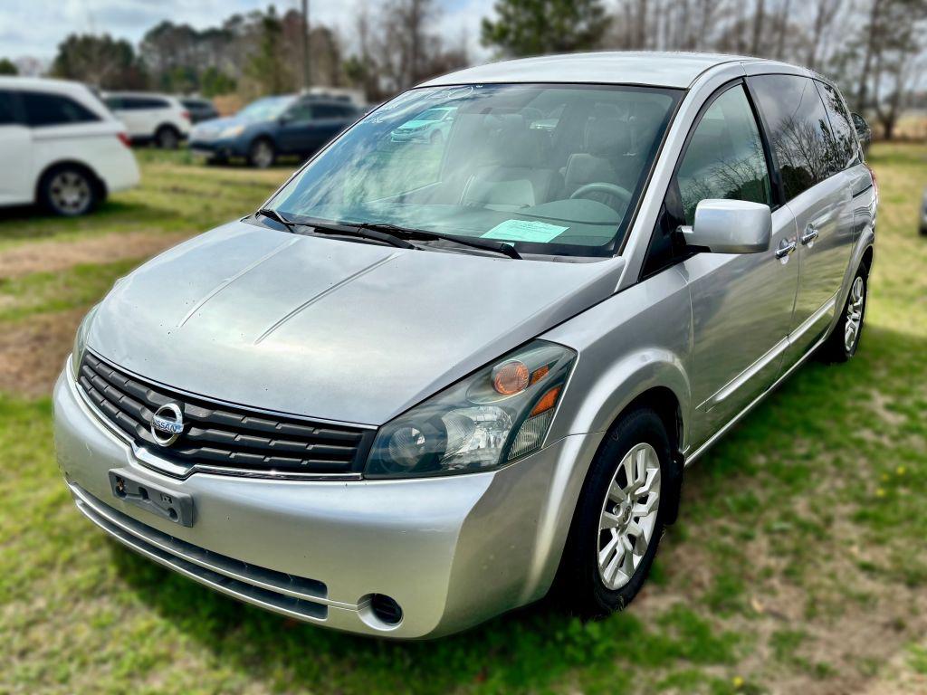2008 Nissan Quest Base